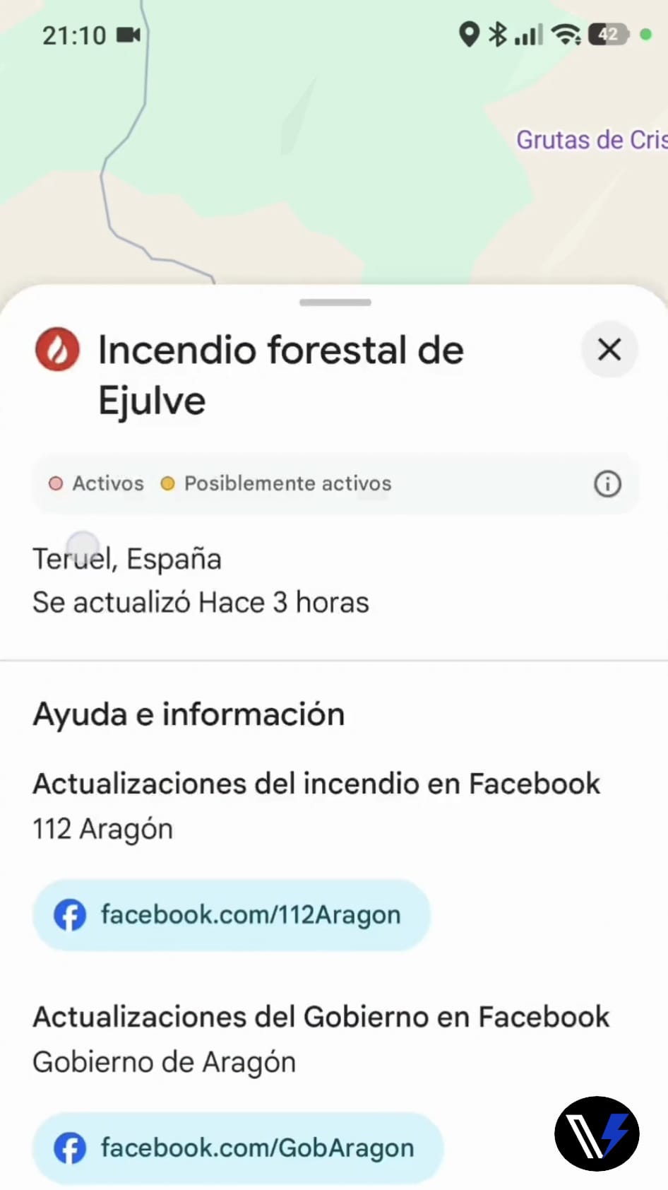 Información de un incendio activo en Google Maps con datos y avisos disponibles.