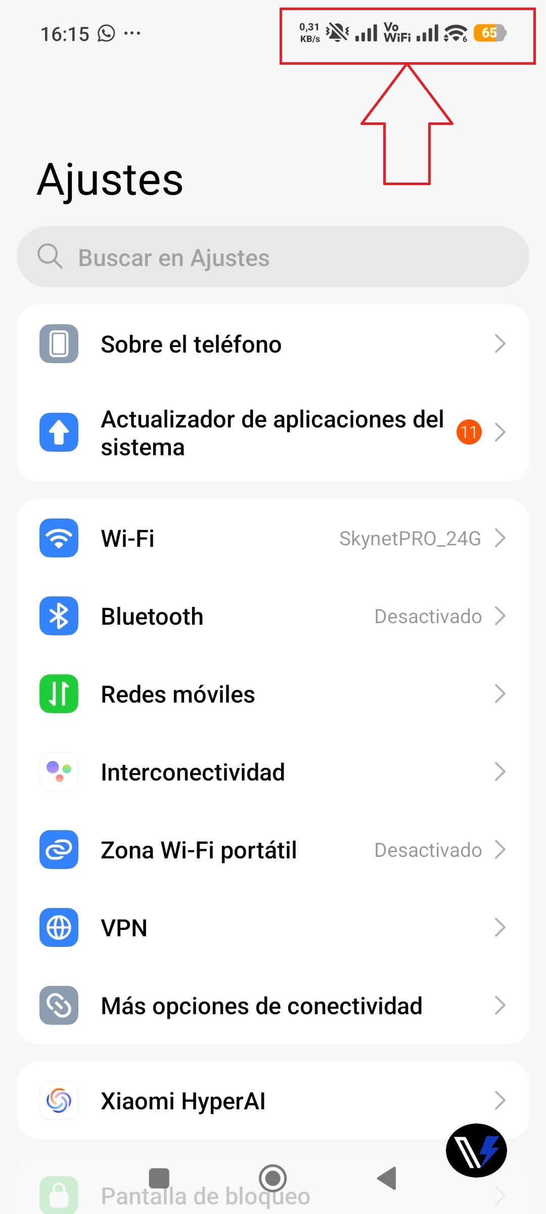 Ajustes rápidos de Android con WiFi y datos móviles activados.