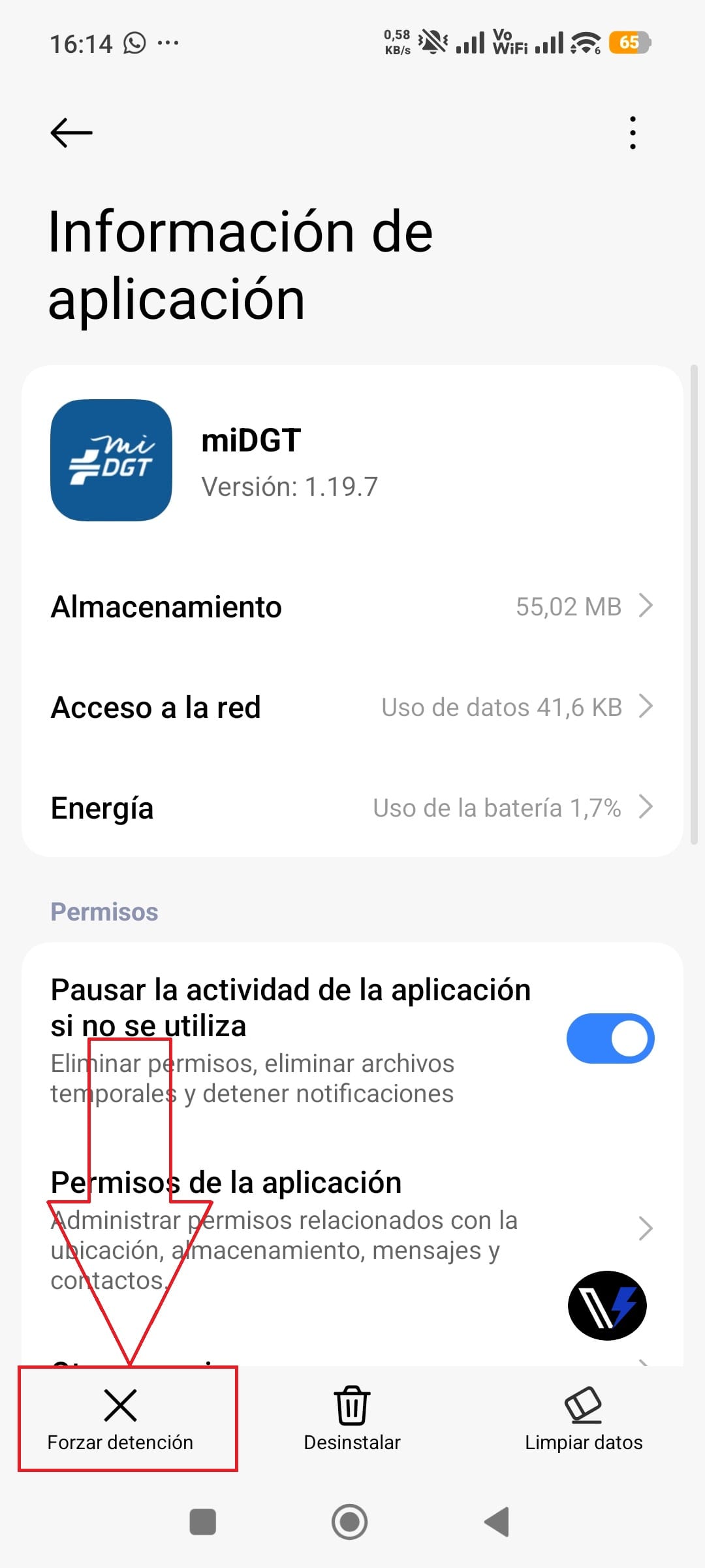 Botón Forzar detención de la aplicación miDGT en Android.
